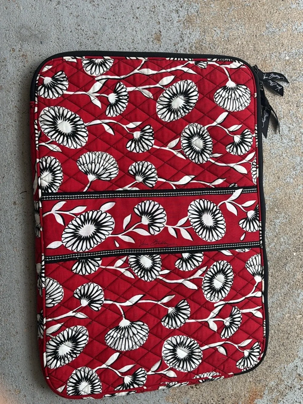 Vera Bradley Red, Black & White Quilted Floral Laptop Sleeve